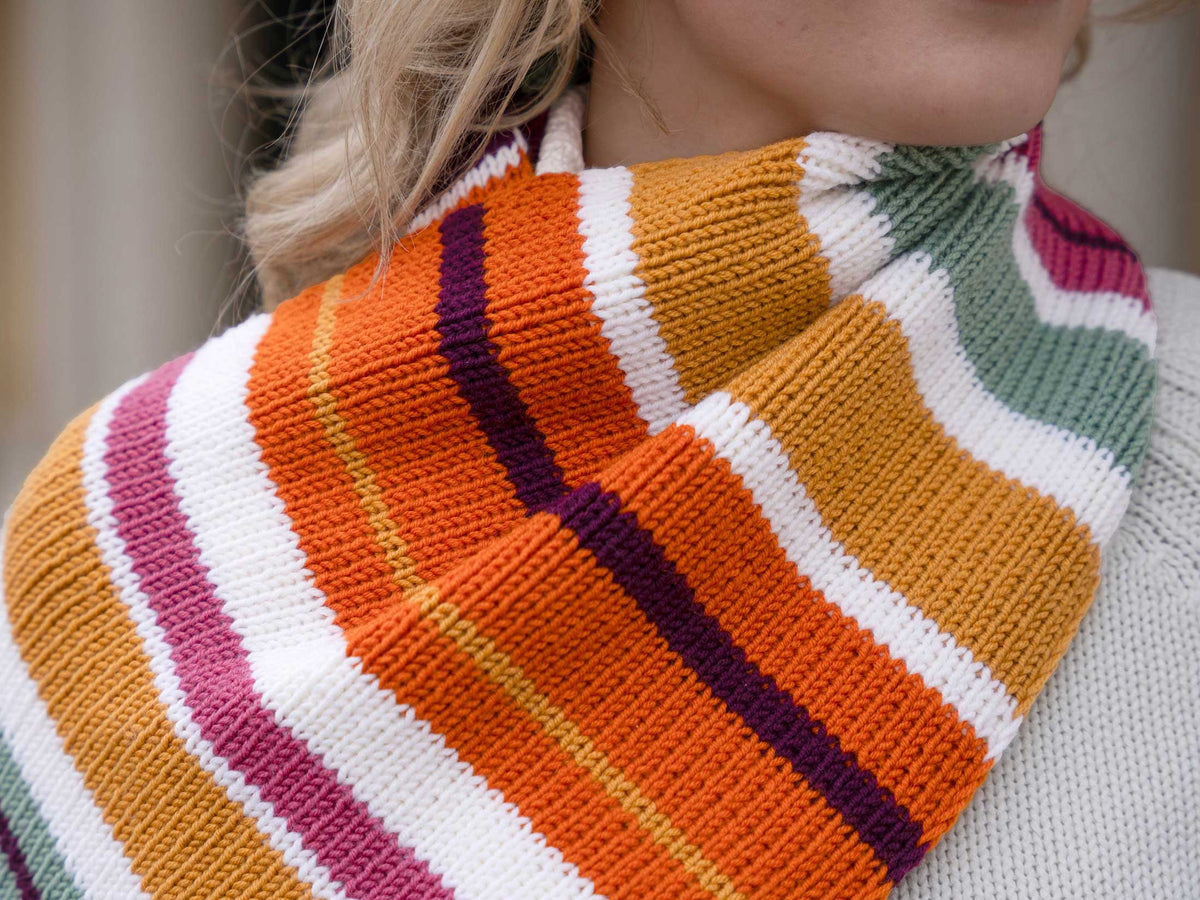 Lola Scarf