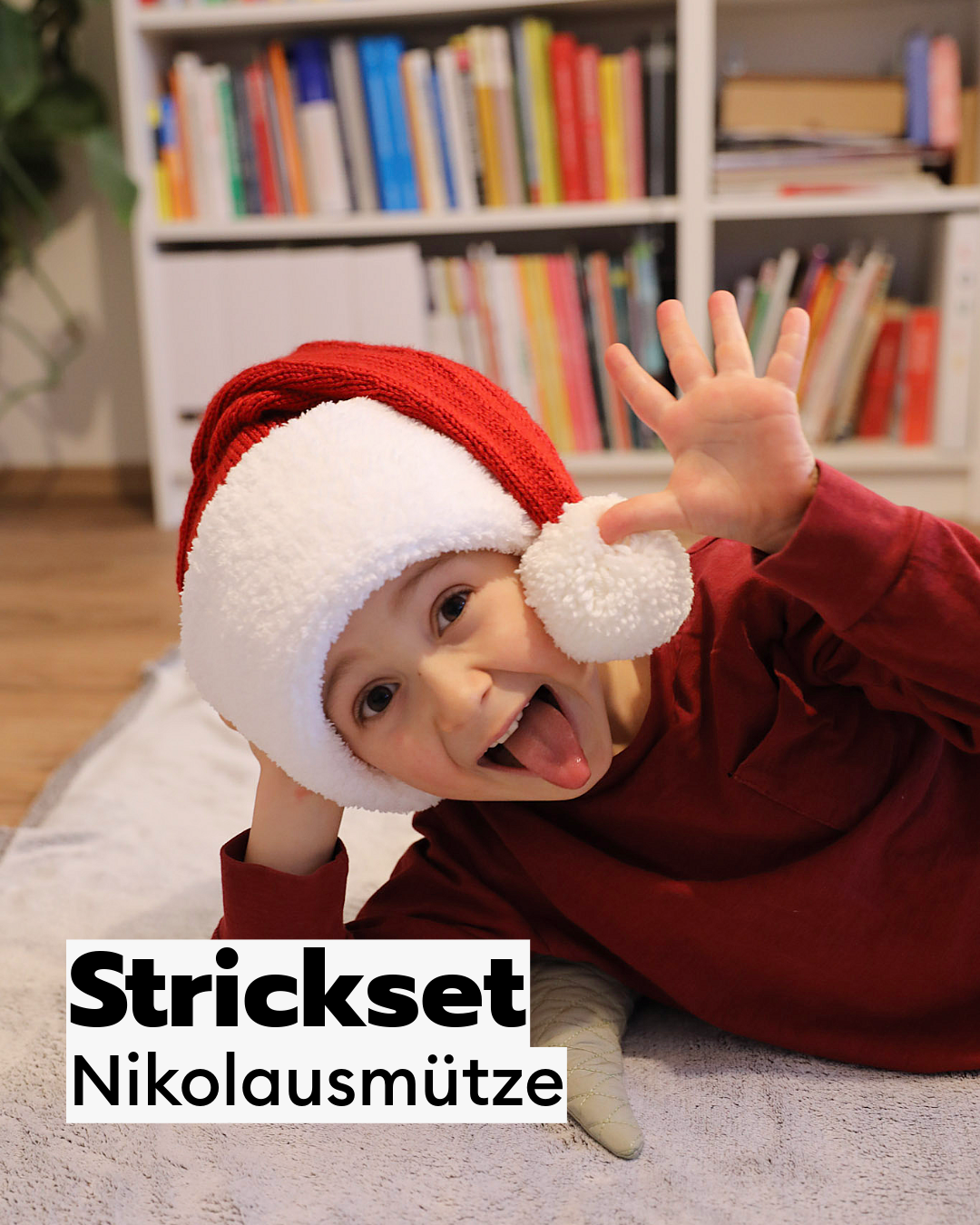 Knitting kit Santa hat for children
