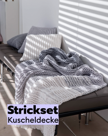 Strickset Sofa-Kuscheldecke
