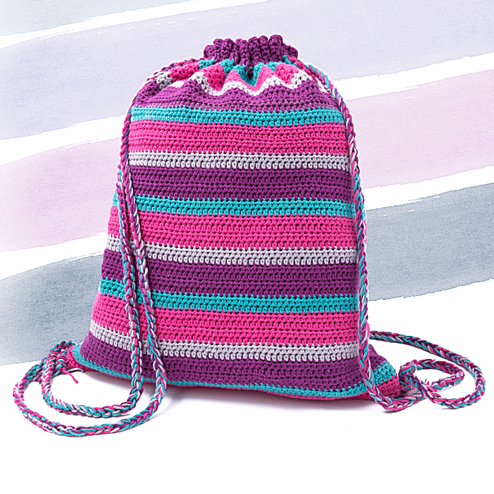 Crochet kit for a deluxe sports bag