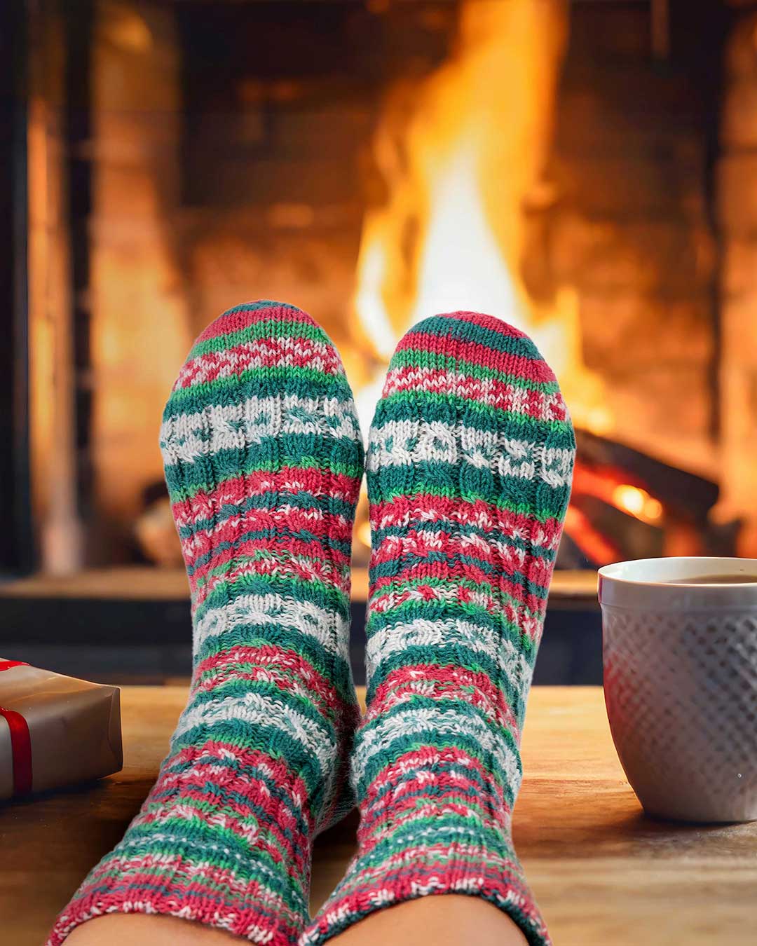 Anleitung Weihnachtssocken mit Zopfmuster